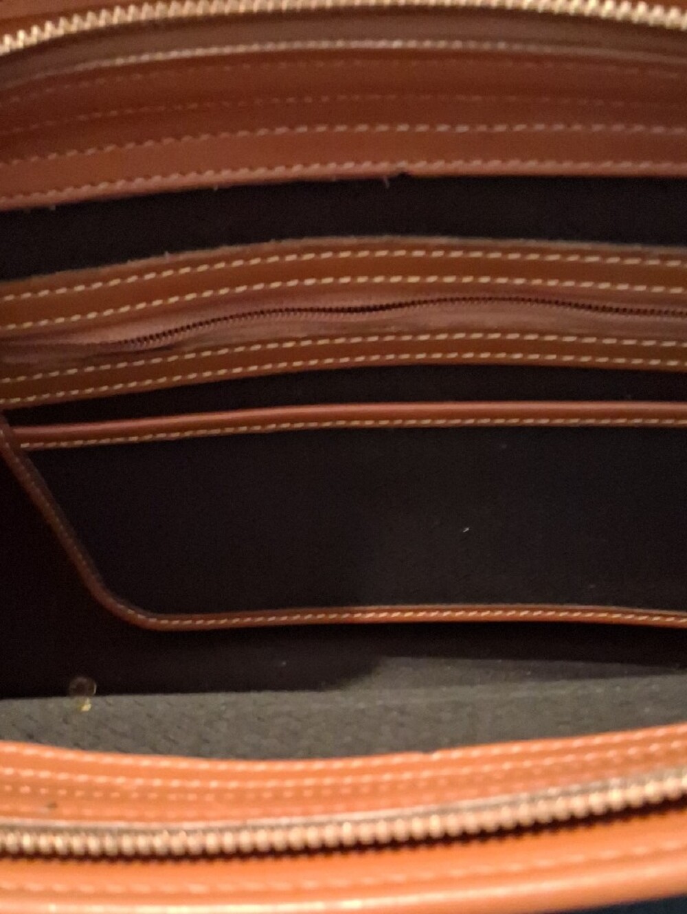 Exceptional Vintage AWL  Dooney & Bourke  Leather Satchel / Shoulder Bag ( GEM ) - Picture 9 of 15